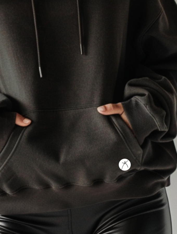 PROUD KISS HOODIE - BLACK- UNISEX