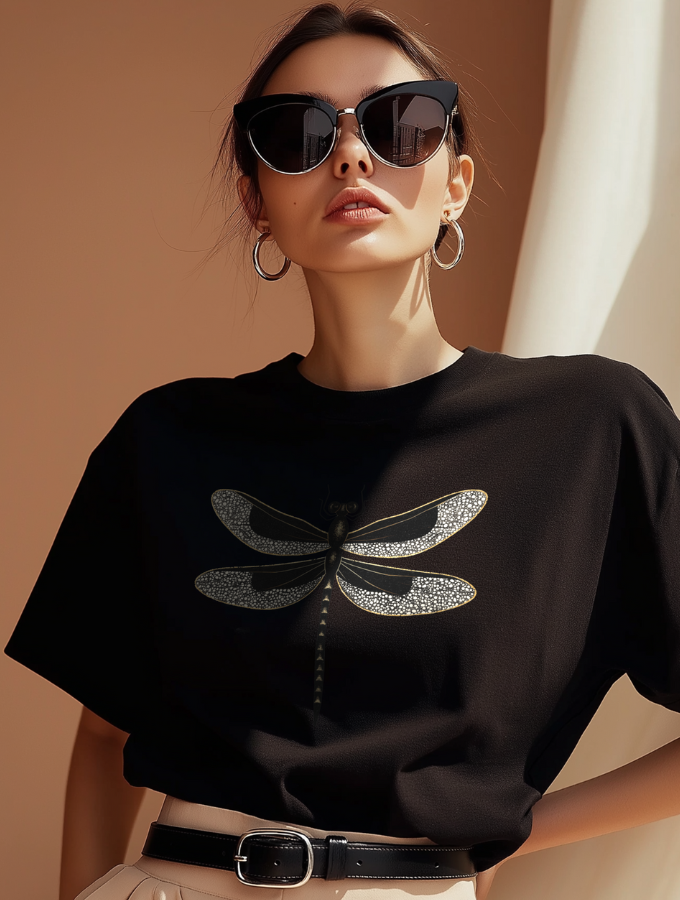 GOLDEN WINGS ROUNDNECK TEE - BLACK