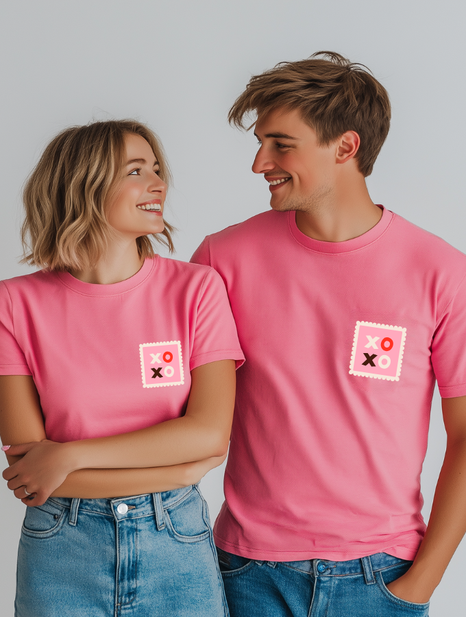 XOXO KEEPSAKE ROUNDNECK TEE - UNISEX - PINK