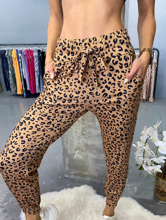 CLAY LEOPARD JOGGERS
