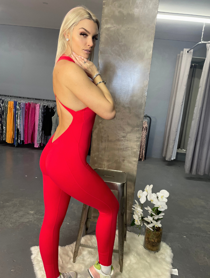 SLEEK JUMPSUIT - SCRUNCHBUM - CRIMSON