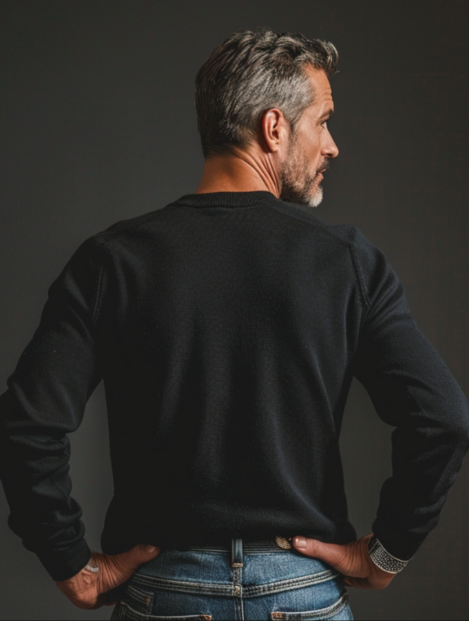 DAD EXPLAINED SWEATER - BLACK