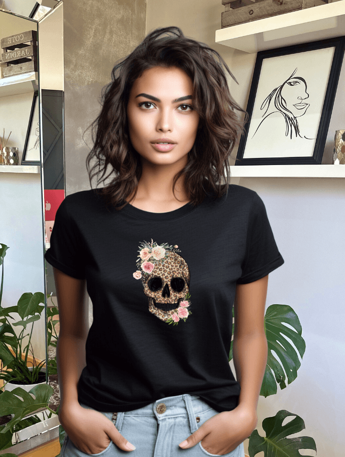 FLORAL SKULL FITTED TEE - BLACK - TONED